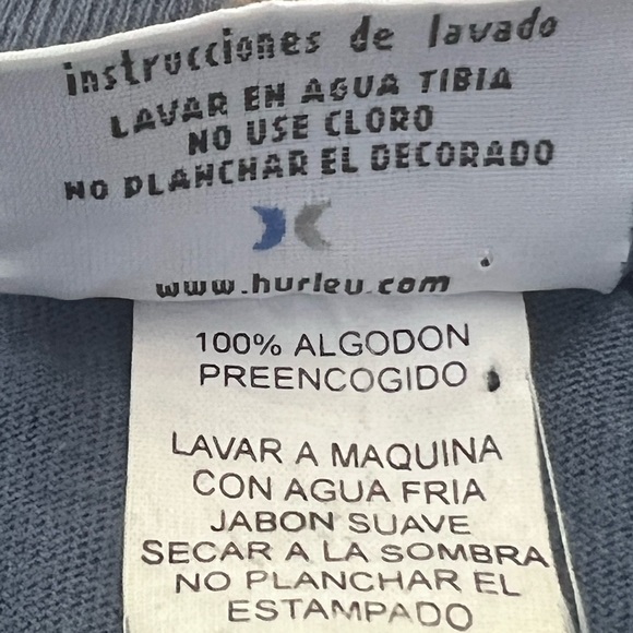 Vintage Hurley Shirt 2003 - Picture 3 of 3